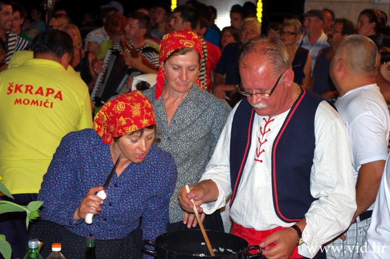 Brudetijada (02)